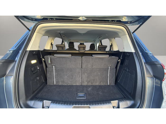 Ford S-Max 2.5 Duratec Atkinson FHEV Trend 140 kW (190 CV) Vehículo usado en Madrid Ford S-Max 2.5 Duratec Atkinson FHEV Trend 140 kW (190 CV) Vehículo usado en Madrid