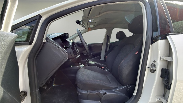 SEAT Ibiza 1.6 TDI FR ITech 30 Aniversario 77 kW (105 CV) Vehículo usado en Madrid SEAT Ibiza 1.6 TDI FR ITech 30 Aniversario 77 kW (105 CV) Vehículo usado en Madrid