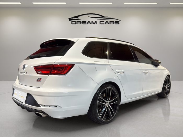 SEAT León ST 2.0 TSI S&S Cupra 4Drive DSG 221 kW (300 CV) Vehículo usado en Madrid SEAT León ST 2.0 TSI S&S Cupra 4Drive DSG 221 kW (300 CV) Vehículo usado en Madrid