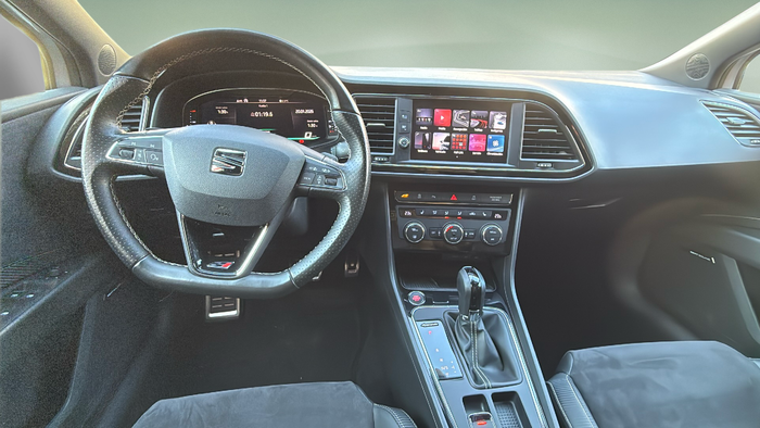 SEAT León ST 2.0 TSI S&S Cupra 4Drive DSG 221 kW (300 CV) Vehículo usado en Madrid SEAT León ST 2.0 TSI S&S Cupra 4Drive DSG 221 kW (300 CV) Vehículo usado en Madrid