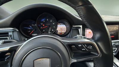 Porsche Macan 180 kW (245 CV) 14 Porsche Macan 180 kW (245 CV) 14