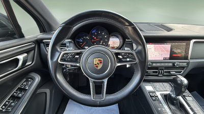 Porsche Macan 180 kW (245 CV) 13 Porsche Macan 180 kW (245 CV) 13