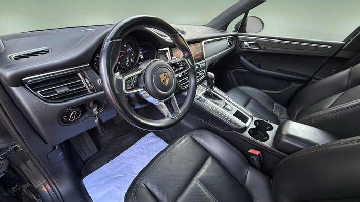 Porsche Macan 180 kW (245 CV) Vehículo usado en Madrid Porsche Macan 180 kW (245 CV) Vehículo usado en Madrid