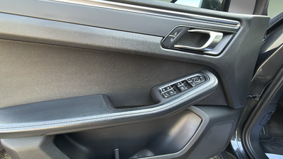 Porsche Macan 180 kW (245 CV) 18 Porsche Macan 180 kW (245 CV) 18