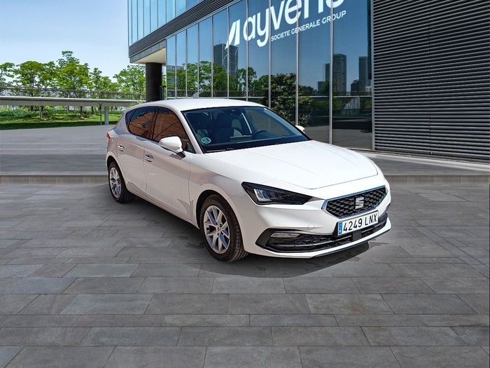 SEAT León 2.0 TDI S&S Style Go 85 kW (115 CV) Vehículo usado en Madrid SEAT León 2.0 TDI S&S Style Go 85 kW (115 CV) Vehículo usado en Madrid