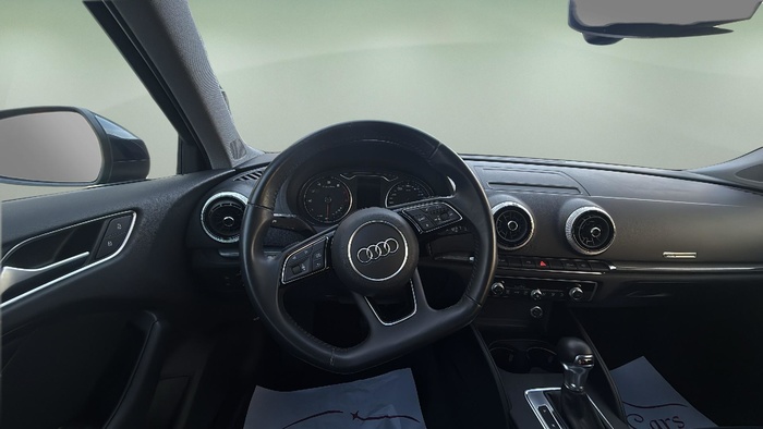 Audi A3 Sportback design 35 TFSI 110 kW (150 CV) S tronic Vehículo usado en Madrid Audi A3 Sportback design 35 TFSI 110 kW (150 CV) S tronic Vehículo usado en Madrid