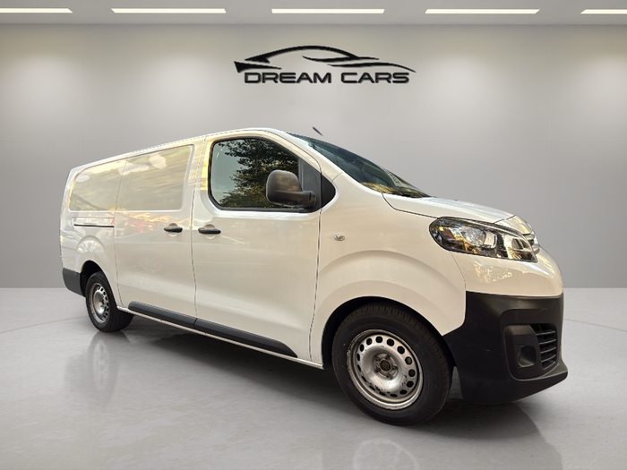 Citroen Jumpy Furgon BlueHDI 120 Doble Cabina Talla XL Control 88 kW (120 CV) Vehículo usado en Madrid Citroen Jumpy Furgon BlueHDI 120 Doble Cabina Talla XL Control 88 kW (120 CV) Vehículo usado en Madrid