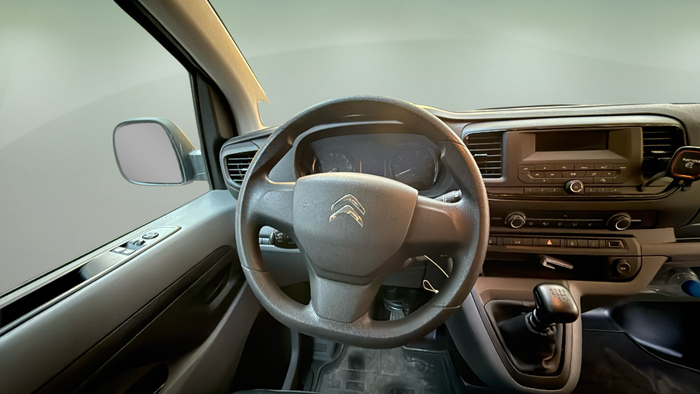 Citroen Jumpy Furgon BlueHDI 120 Doble Cabina Talla XL Control 88 kW (120 CV) Vehículo usado en Madrid Citroen Jumpy Furgon BlueHDI 120 Doble Cabina Talla XL Control 88 kW (120 CV) Vehículo usado en Madrid