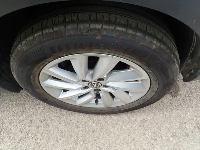 Volkswagen T-Cross Advance 1.0 TSI 70 kW (95 CV) Vehículo usado en Madrid Volkswagen T-Cross Advance 1.0 TSI 70 kW (95 CV) Vehículo usado en Madrid