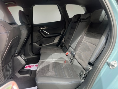 BMW X1 sDrive18i 100 kW (136 CV) 13 BMW X1 sDrive18i 100 kW (136 CV) 13