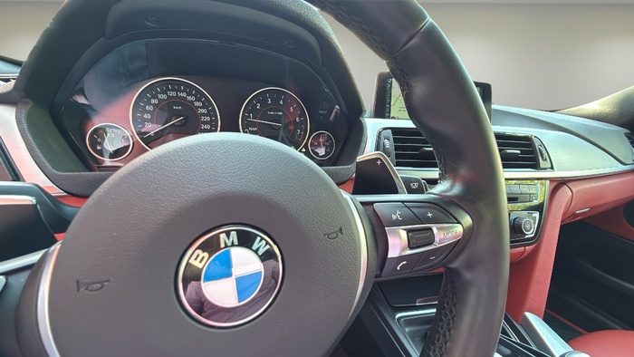 BMW Serie 4 435i Coupe 225 kW (306 CV) Vehículo usado en Madrid BMW Serie 4 435i Coupe 225 kW (306 CV) Vehículo usado en Madrid