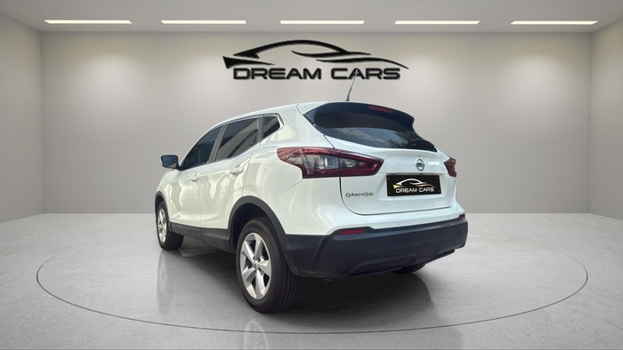 Nissan Qashqai dCi 115 Acenta 85 kW (115 CV) Vehículo usado en Madrid Nissan Qashqai dCi 115 Acenta 85 kW (115 CV) Vehículo usado en Madrid