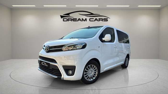 Toyota Proace Verso Combi 1.6D Compact 70 kW (95 CV) Vehículo usado en Madrid Toyota Proace Verso Combi 1.6D Compact 70 kW (95 CV) Vehículo usado en Madrid