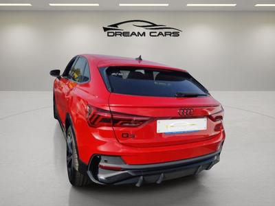 Audi Q3 Sportback Black line 35 TDI 110 kW (150 CV) S tronic 2 Audi Q3 Sportback Black line 35 TDI 110 kW (150 CV) S tronic 2