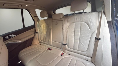 BMW X5 xDrive40i 250 kW (340 CV) 10 BMW X5 xDrive40i 250 kW (340 CV) 10