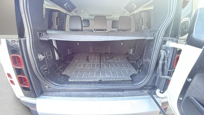 Land Rover Defender 110 D200 SD4 S 4WD Auto 147 kW (200 CV) 16 Land Rover Defender 110 D200 SD4 S 4WD Auto 147 kW (200 CV) 16