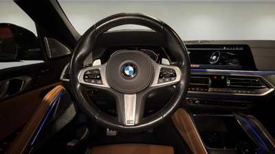 BMW X6 M50i 390 kW (530 CV) 15 BMW X6 M50i 390 kW (530 CV) 15