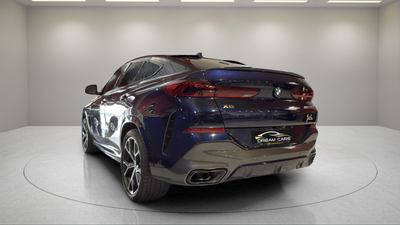 BMW X6 M50i 390 kW (530 CV) 4 BMW X6 M50i 390 kW (530 CV) 4