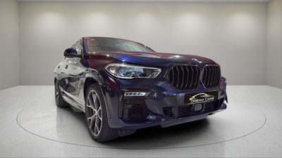 BMW X6 M50i 390 kW (530 CV) 8 BMW X6 M50i 390 kW (530 CV) 8
