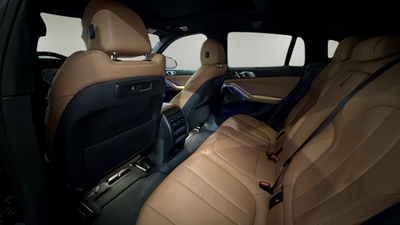 BMW X6 M50i 390 kW (530 CV) 14 BMW X6 M50i 390 kW (530 CV) 14