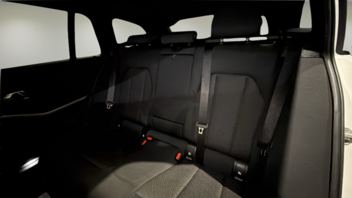 BMW Serie 3 318d Touring 110 kW (150 CV) Vehículo usado en Madrid BMW Serie 3 318d Touring 110 kW (150 CV) Vehículo usado en Madrid