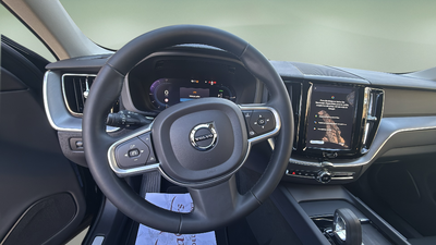 Volvo XC60 T6 Recharge Inscription Expression AWD Auto 250 kW (340 CV) 11 Volvo XC60 T6 Recharge Inscription Expression AWD Auto 250 kW (340 CV) 11