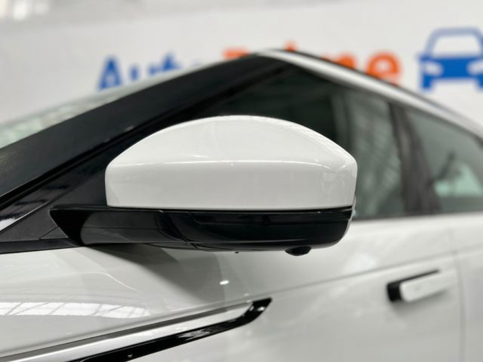 Land Rover Range Rover Velar D240 S 4WD Auto 177 kW (240 CV) Vehículo usado en Madrid Land Rover Range Rover Velar D240 S 4WD Auto 177 kW (240 CV) Vehículo usado en Madrid