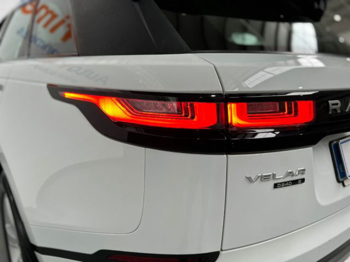 Land Rover Range Rover Velar D240 S 4WD Auto 177 kW (240 CV) Vehículo usado en Madrid Land Rover Range Rover Velar D240 S 4WD Auto 177 kW (240 CV) Vehículo usado en Madrid
