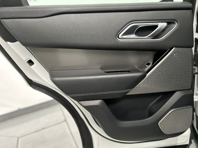 Land Rover Range Rover Velar D240 S 4WD Auto 177 kW (240 CV) 28