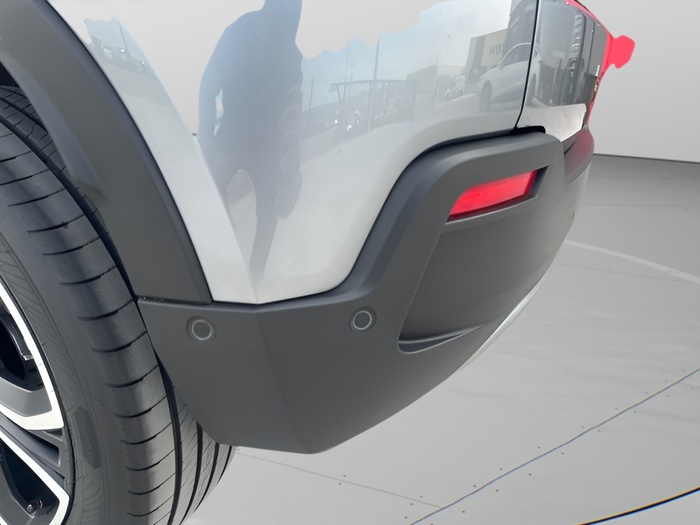 Jeep Avenger 1.2 G Summit 74 kW (100 CV) Vehículo usado en Lleida Jeep Avenger 1.2 G Summit 74 kW (100 CV) Vehículo usado en Lleida