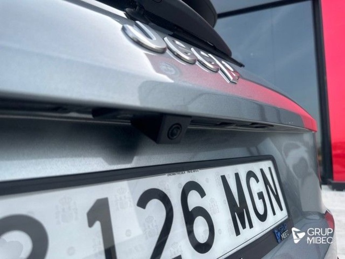 Jeep Avenger 1.2 G Summit 74 kW (100 CV) Vehículo usado en Lleida Jeep Avenger 1.2 G Summit 74 kW (100 CV) Vehículo usado en Lleida