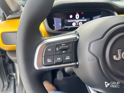 Jeep Avenger 1.2 G Summit 74 kW (100 CV) 22 Jeep Avenger 1.2 G Summit 74 kW (100 CV) 22