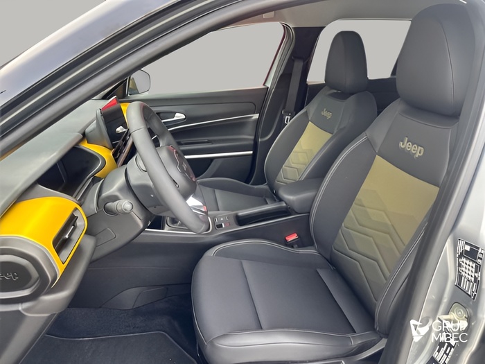 Jeep Avenger 1.2 G Summit 74 kW (100 CV) Vehículo usado en Lleida Jeep Avenger 1.2 G Summit 74 kW (100 CV) Vehículo usado en Lleida