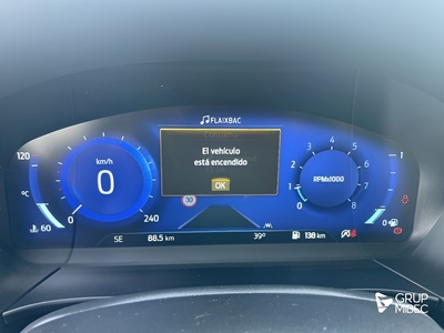 Ford Kuga 1.5 EcoBoost ST-Line X 4x2 110 kW (150 CV) 12 Ford Kuga 1.5 EcoBoost ST-Line X 4x2 110 kW (150 CV) 12