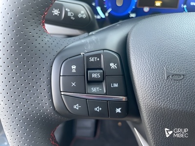 Ford Kuga 1.5 EcoBoost ST-Line X 4x2 110 kW (150 CV) 13 Ford Kuga 1.5 EcoBoost ST-Line X 4x2 110 kW (150 CV) 13