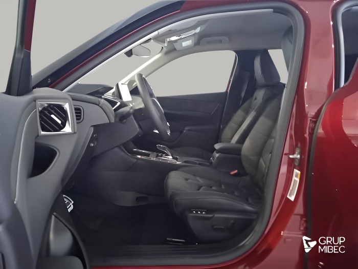 DS DS3 E-Tense Opera 115 kW (156 CV) Vehículo usado en Lleida DS DS3 E-Tense Opera 115 kW (156 CV) Vehículo usado en Lleida