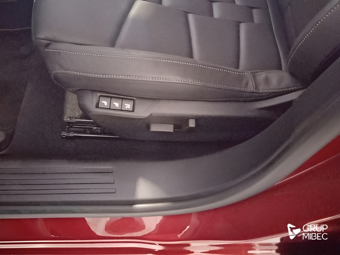 DS DS3 E-Tense Opera 115 kW (156 CV) Vehículo usado en Lleida DS DS3 E-Tense Opera 115 kW (156 CV) Vehículo usado en Lleida