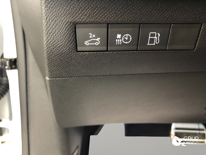 DS DS4 E-Tense 225 Performance Line 165 kW (225 CV) Vehículo usado en Lleida DS DS4 E-Tense 225 Performance Line 165 kW (225 CV) Vehículo usado en Lleida