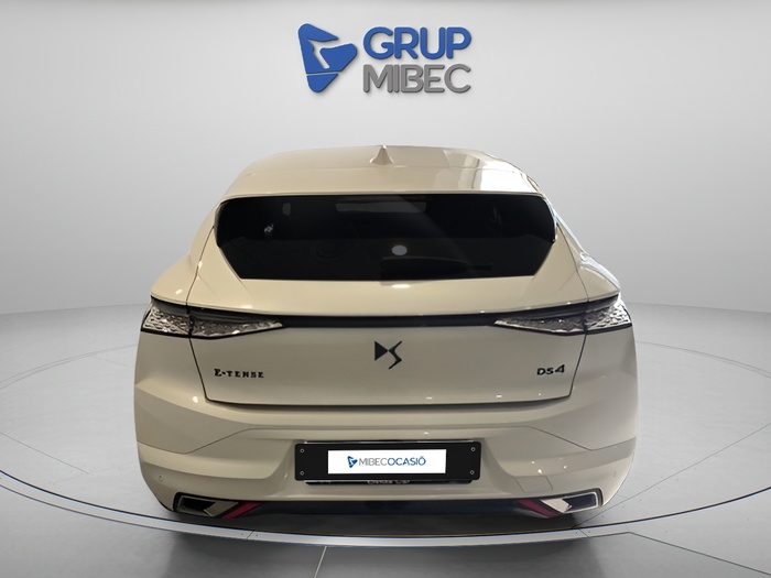 DS DS4 E-Tense 225 Performance Line 165 kW (225 CV) Vehículo usado en Lleida DS DS4 E-Tense 225 Performance Line 165 kW (225 CV) Vehículo usado en Lleida