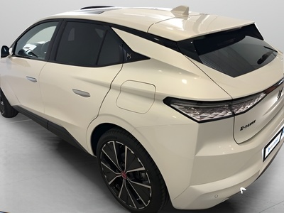 DS DS4 E-Tense 225 Performance Line 165 kW (225 CV) 5 DS DS4 E-Tense 225 Performance Line 165 kW (225 CV) 5