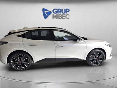 DS DS4 E-Tense 225 Performance Line 165 kW (225 CV) 2 DS DS4 E-Tense 225 Performance Line 165 kW (225 CV) 2