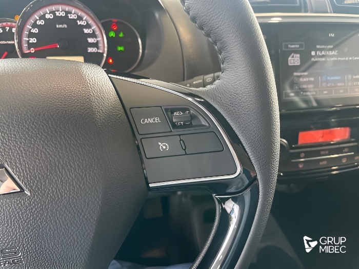 Mitsubishi Space Star 120 MPI Kaiteki 52 kW (71 CV) KM0 en Lleida Mitsubishi Space Star 120 MPI Kaiteki 52 kW (71 CV) KM0 en Lleida