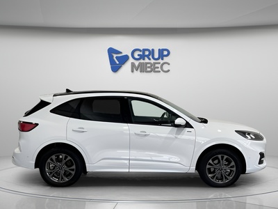 Ford Kuga 2.5 Duratec PHEV ST-Line X Auto 165 kW (225 CV) 4 Ford Kuga 2.5 Duratec PHEV ST-Line X Auto 165 kW (225 CV) 4