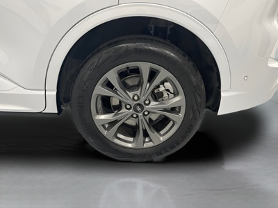 Ford Kuga 2.5 Duratec PHEV ST-Line Auto 165 kW (225 CV) 13 Ford Kuga 2.5 Duratec PHEV ST-Line Auto 165 kW (225 CV) 13