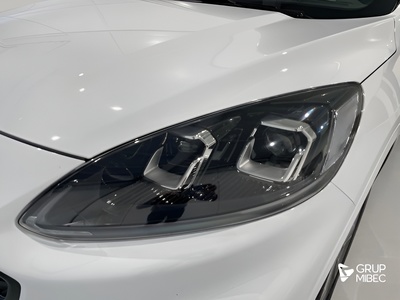 Ford Kuga 2.5 Duratec PHEV ST-Line X Auto 165 kW (225 CV) 16 Ford Kuga 2.5 Duratec PHEV ST-Line X Auto 165 kW (225 CV) 16