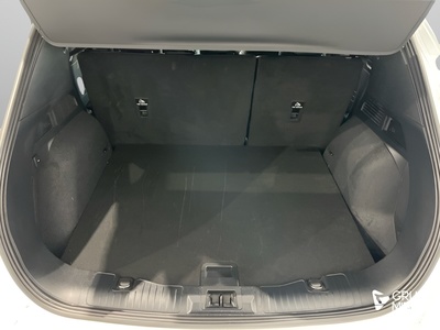 Ford Kuga 2.5 Duratec PHEV ST-Line X Auto 165 kW (225 CV) 7 Ford Kuga 2.5 Duratec PHEV ST-Line X Auto 165 kW (225 CV) 7