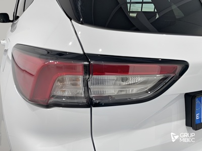 Ford Kuga 2.5 Duratec PHEV ST-Line X Auto 165 kW (225 CV) 17 Ford Kuga 2.5 Duratec PHEV ST-Line X Auto 165 kW (225 CV) 17