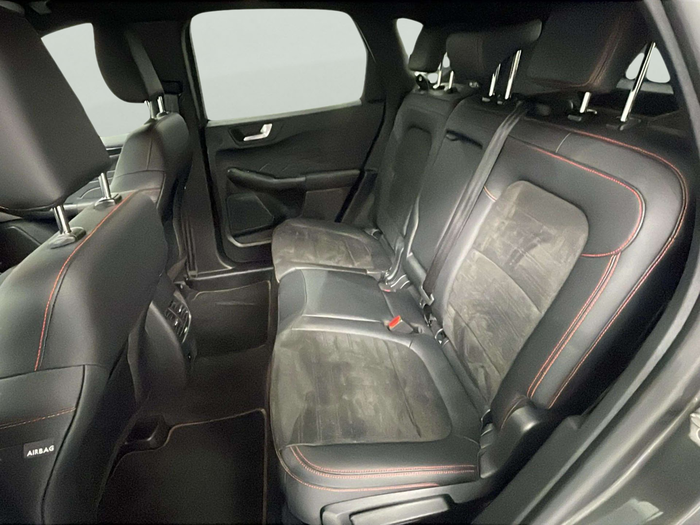 Ford Kuga 2.5 Duratec PHEV ST-Line X Auto 165 kW (225 CV) 9 Ford Kuga 2.5 Duratec PHEV ST-Line X Auto 165 kW (225 CV) 9