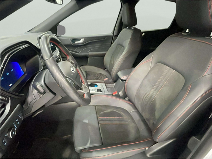 Ford Kuga 2.5 Duratec PHEV ST-Line X Auto 178 kW (243 CV) 10 Ford Kuga 2.5 Duratec PHEV ST-Line X Auto 178 kW (243 CV) 10