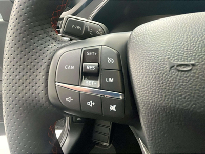 Ford Focus 1.0 EcoBoost ST-Line X 92 kW (125 CV) 14 Ford Focus 1.0 EcoBoost ST-Line X 92 kW (125 CV) 14